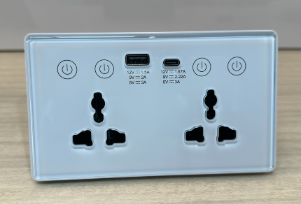 UEMON Smart Home 13A 110V/220V USB Type-C 147mm Glass Panel Wall Socket Double Zigbee & wifi Universal Smart Power Monitor Socket